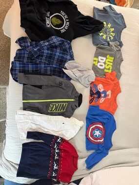 Nine item mixed boys clothing lot. Size 6. Short sleeve, long sleeves and more